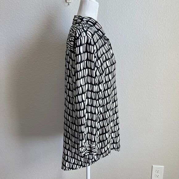 Rock Flower Paper 3/4 Sleeve V-neck Tunic Top Women's S Relaxed All Over Print - Picture 5 of 7